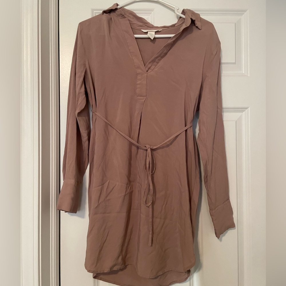 NWOT - H&M Long Sleeve Maternity Tunic Top